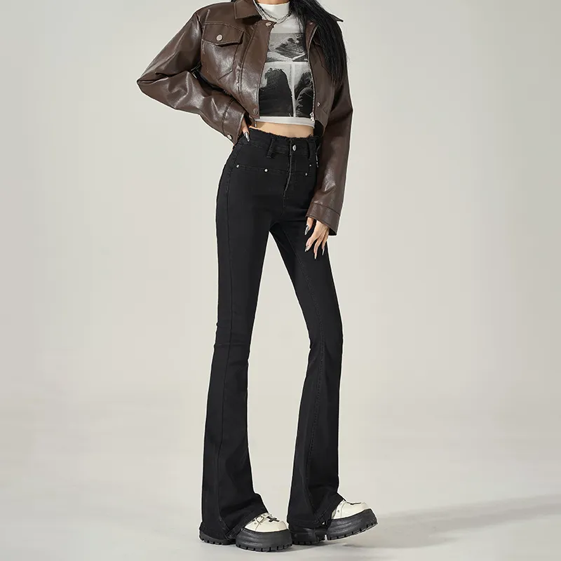 The New Age Family Jeans Women's-3