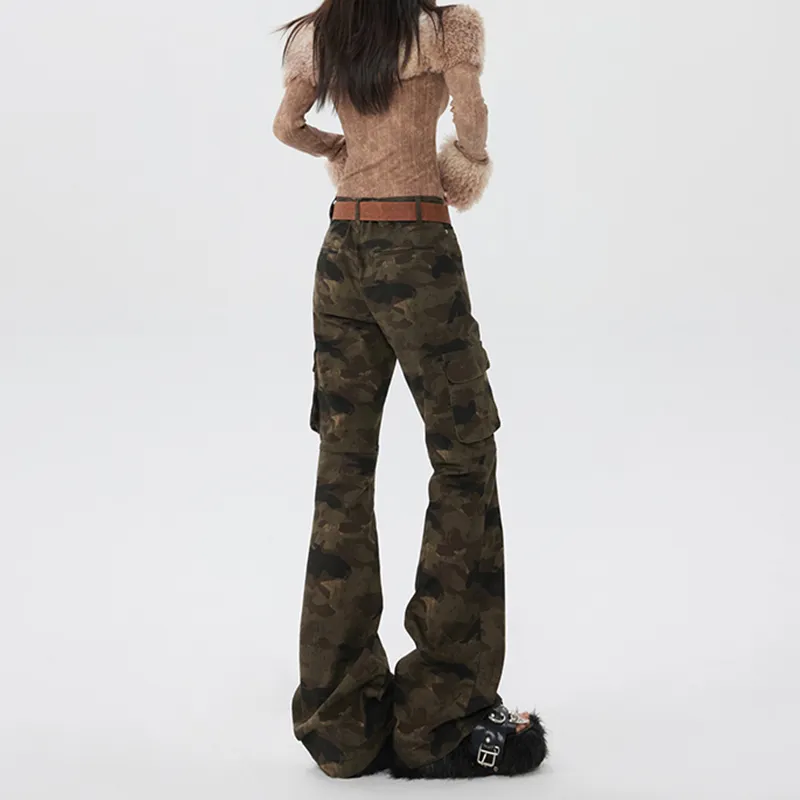 The New Age Family Cargo Pants Women's Camouflage-1