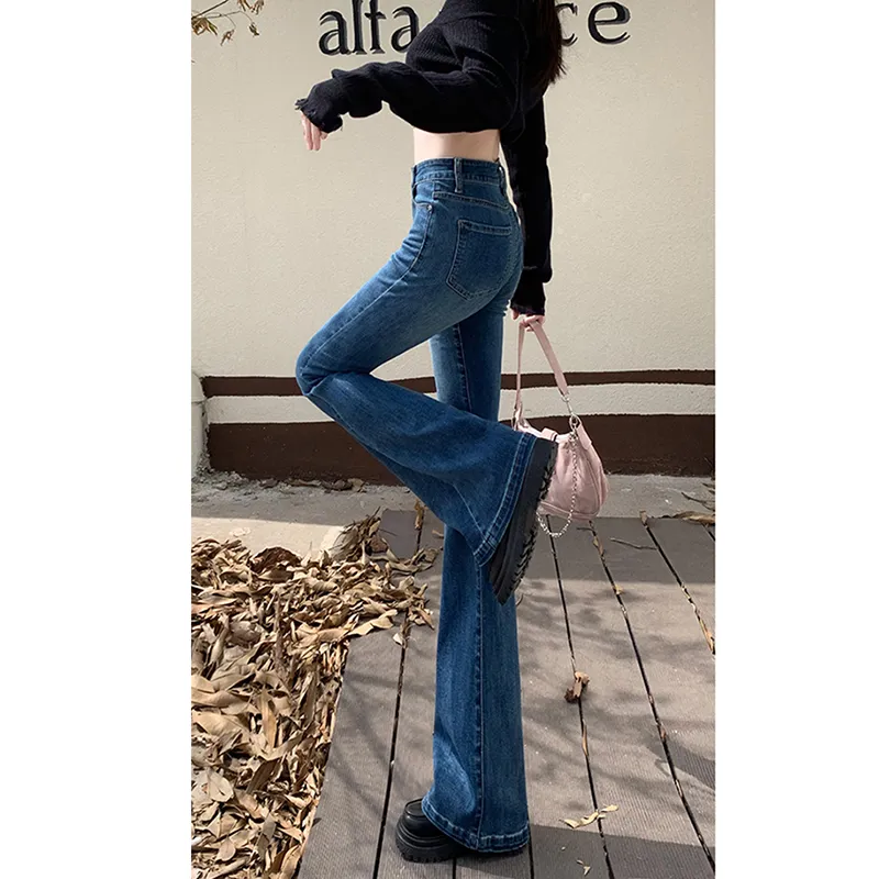The New Age Family Jeans Women's-13
