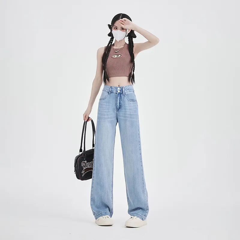 The New Age Family Jeans Women's Light Blue-6