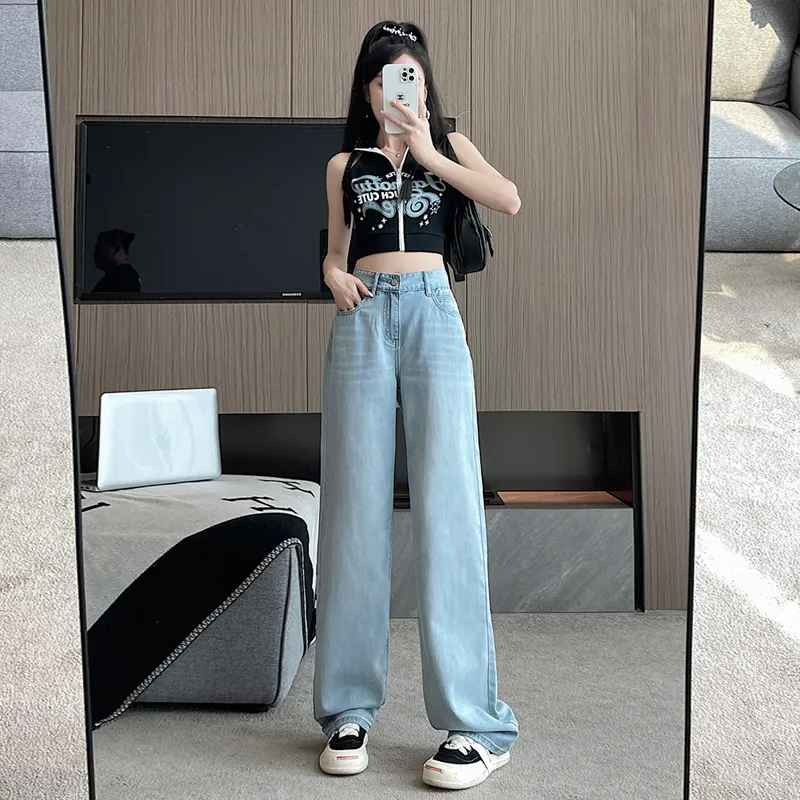 The New Age Family Jeans Women's-8