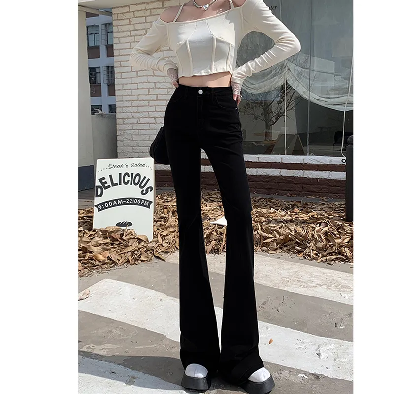The New Age Family Jeans Women's-17