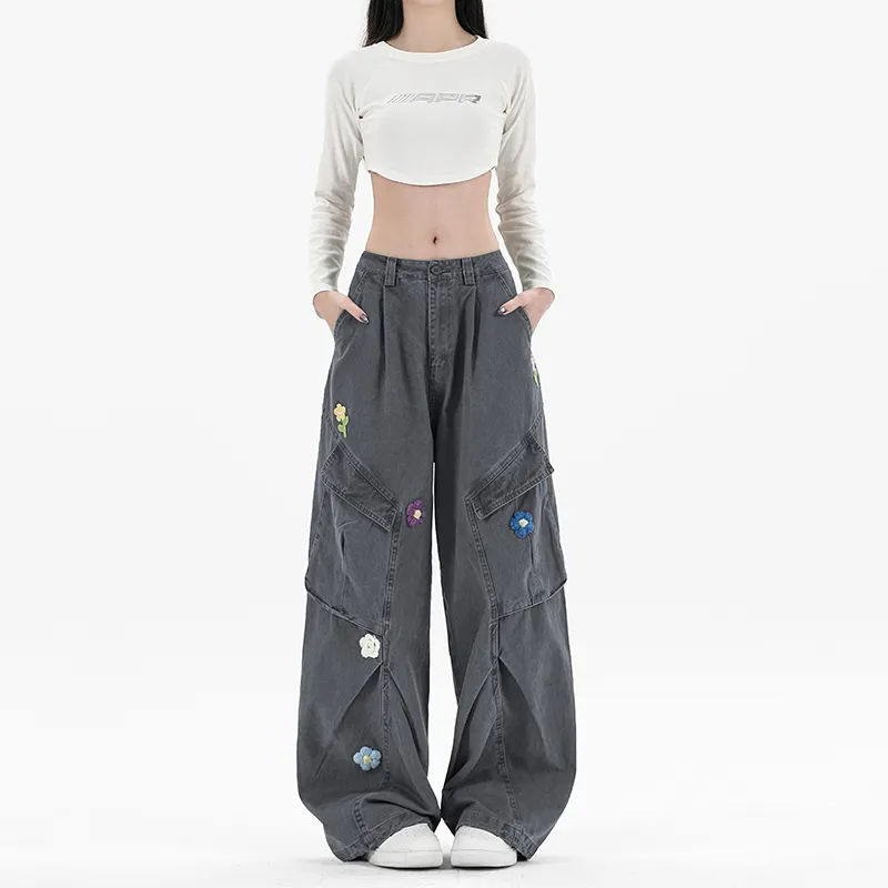 The New Age Family Cargo Pants Women's-10