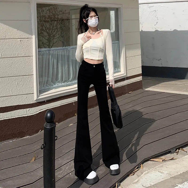 The New Age Family Jeans Women's-3
