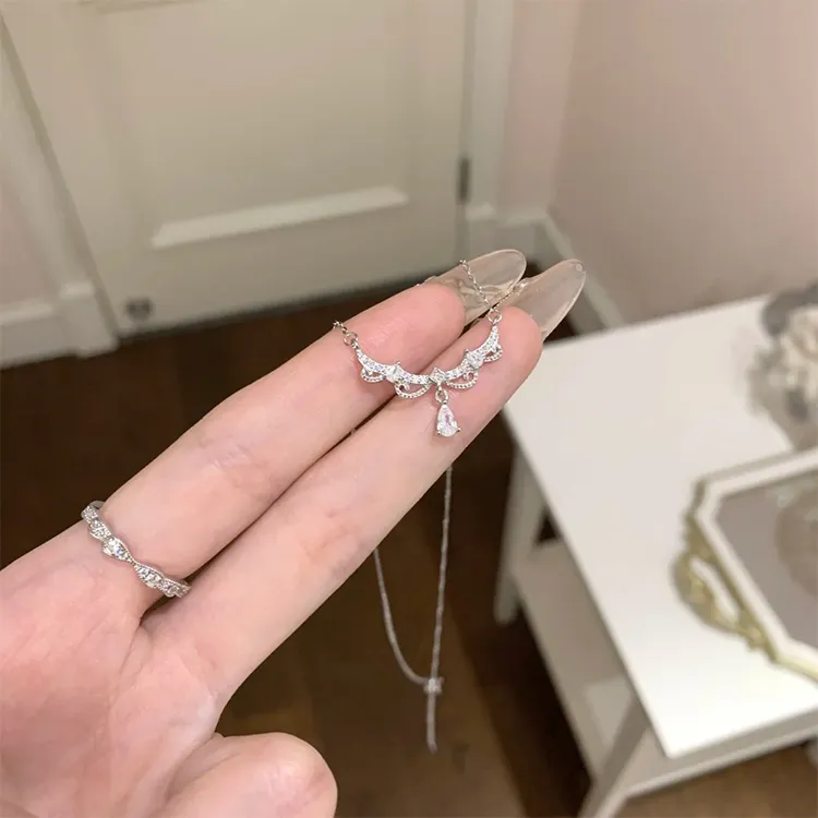 ALI THE FOX Zircon Necklaces Women's-1