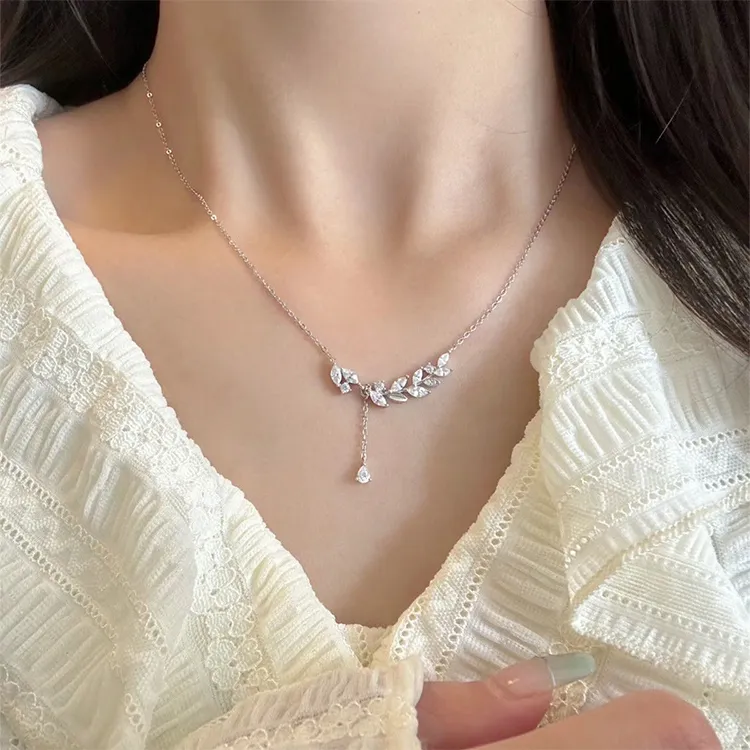 ALI THE FOX Zircon Necklaces Women's-3