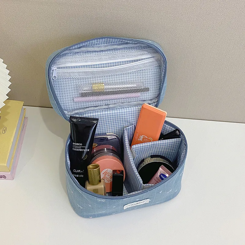 Gentle Welcome Portable Washed Denim Minimalist Style Large Capacity Makeup Bags-4