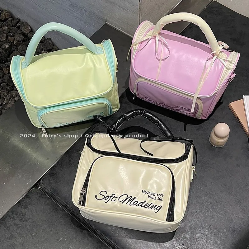 Gentle Welcome Popular Small House Cute Portable Premium Feel Makeup Bags-3