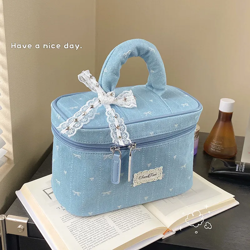 Gentle Welcome Portable Washed Denim Minimalist Style Large Capacity Makeup Bags-5