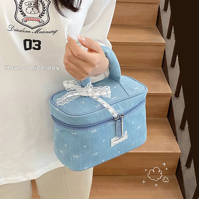 Gentle Welcome Portable Washed Denim Minimalist Style Large Capacity Makeup Bags-3