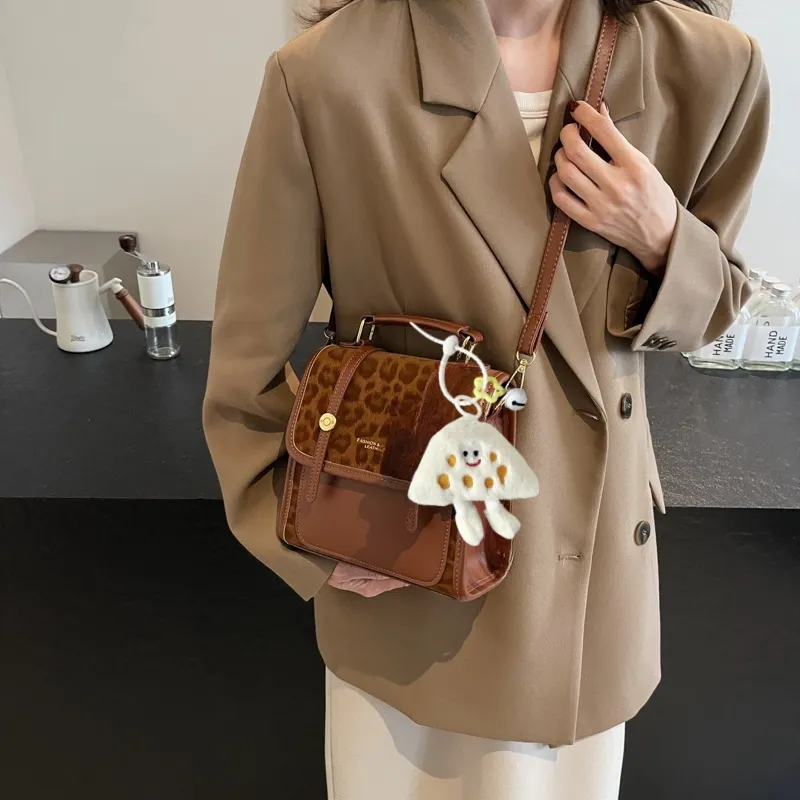 Yalu PU Backpack Women's Light Brown/Dark Brown/Coffee-2