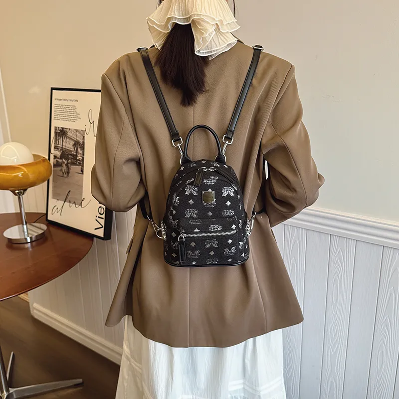 Yalu PU Backpack Regular Women's White/Black/Coffee-11