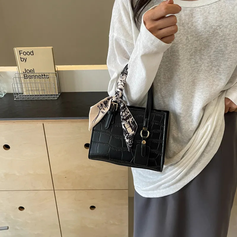 Yalu PU Crossbody One Shoulder Handbag Women's Multicolor-6