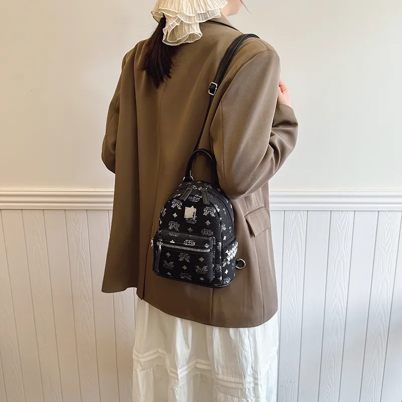 Yalu PU Backpack Regular Women's White/Black/Coffee-10