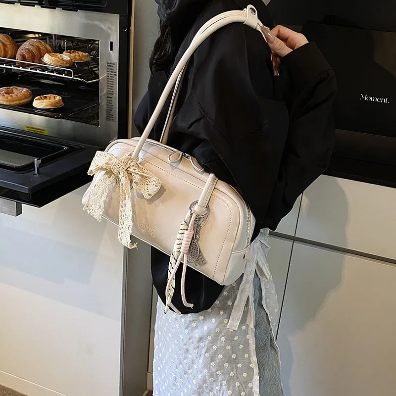 Yalu PU Shoulder Bag Regular Women's Pink/White/Silver/Black/Blue-12