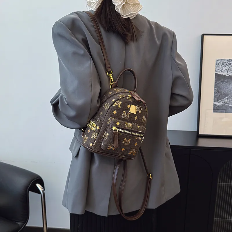 Yalu PU Backpack Regular Women's White/Black/Coffee-20