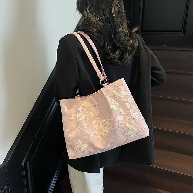 Yalu Oriri Underarm Shoulder Bag Regular Women's Ecru/Blue/Pink-17