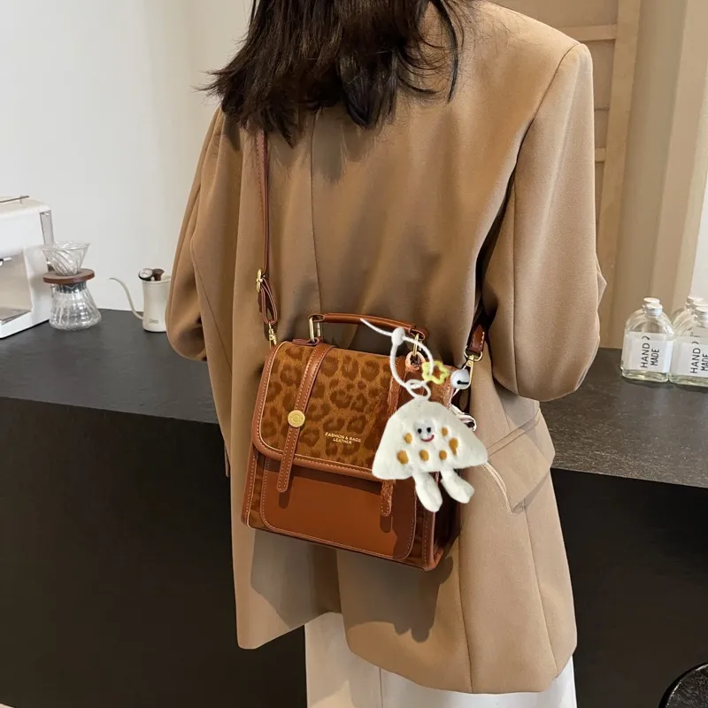 Yalu PU Backpack Women's Light Brown/Dark Brown/Coffee-1