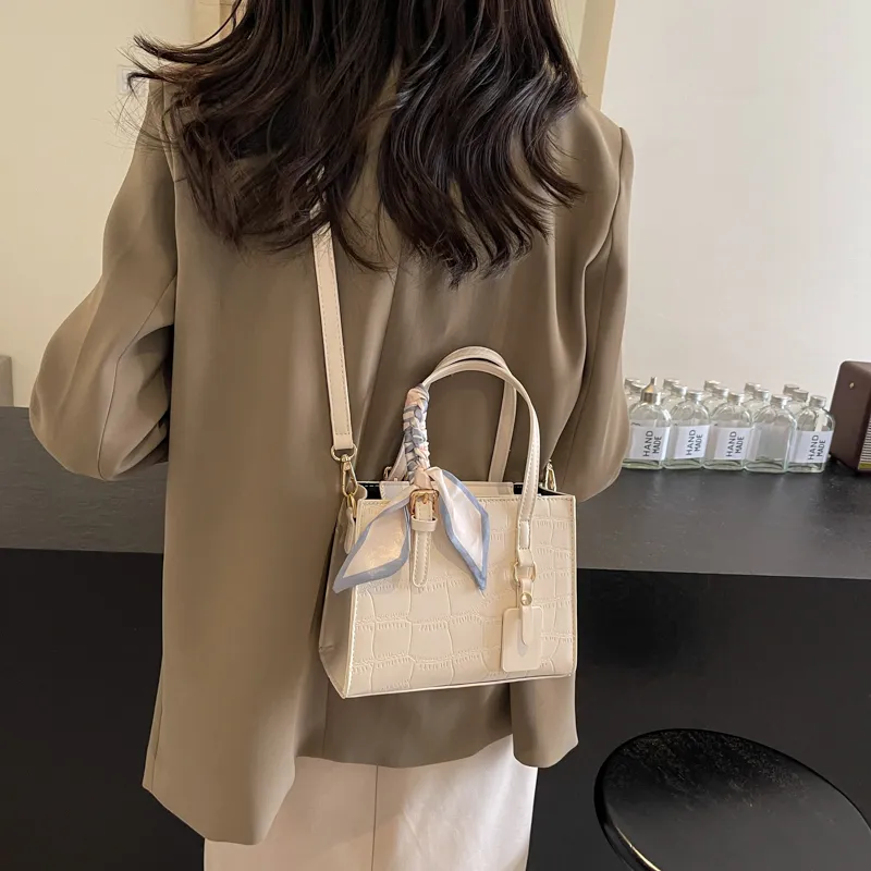 Yalu PU Crossbody One Shoulder Handbag Women's Multicolor-17