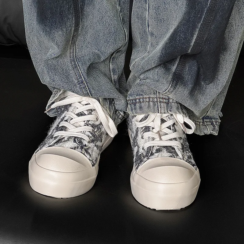 SUPEREDGE Coverage Slip Resistant And Abrasion Resistant Low Top Skateboard Shoes Men's White Gray-1