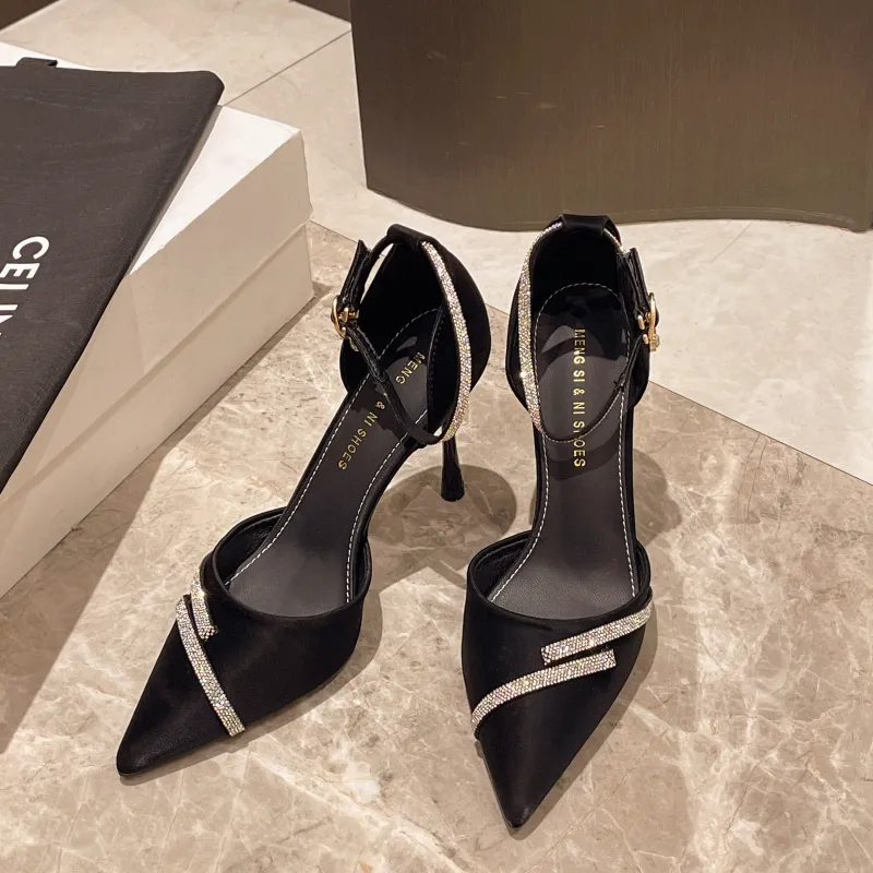 SUPEREDGE Slim Heel High Heels Women's Black-5