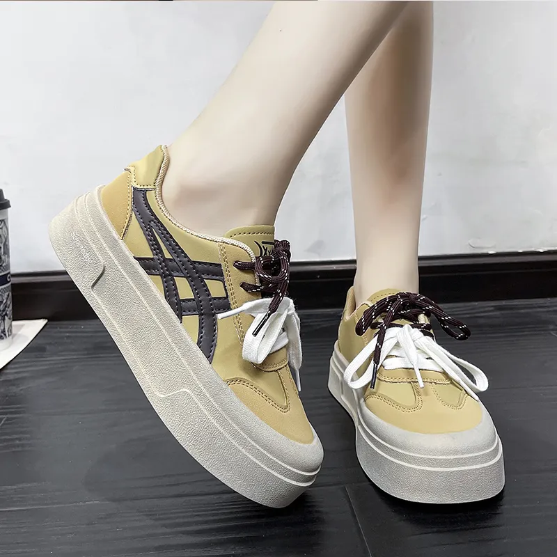 SUPEREDGE Breathable Lightweight Rebound Low Top Casual Shoes Women's Khaki-1