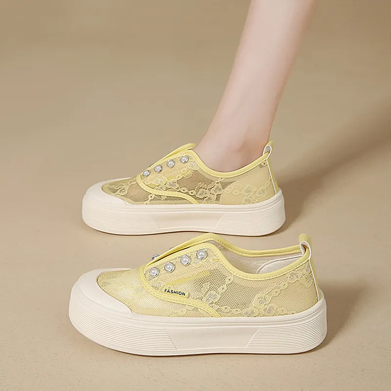 SUPEREDGE Slip Resistant And Breathable Low Top Skateboard Shoes Women's-8