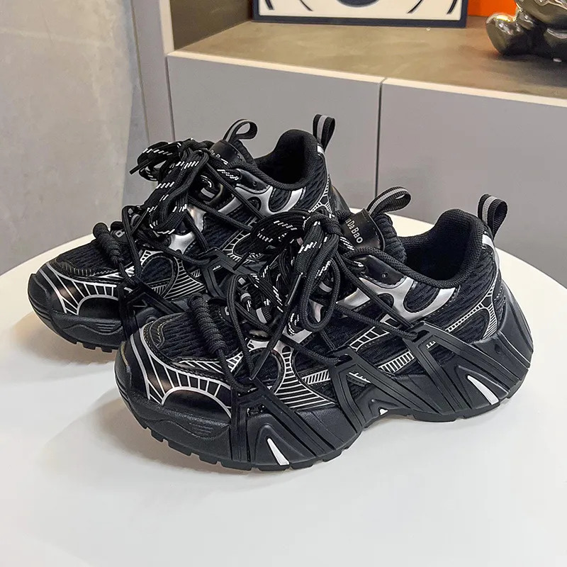 SUPEREDGE Shock Absorbers With Slip Resistant And Abrasion Resistant Properties Low Top Chunky Sneakers Unisex-3