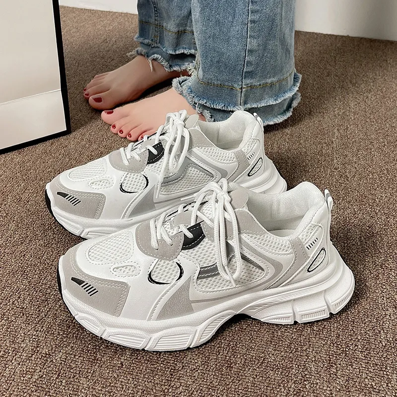 SUPEREDGE Abrasion Resistant Slip Resistant Low Top Chunky Sneakers Women's White Black-1