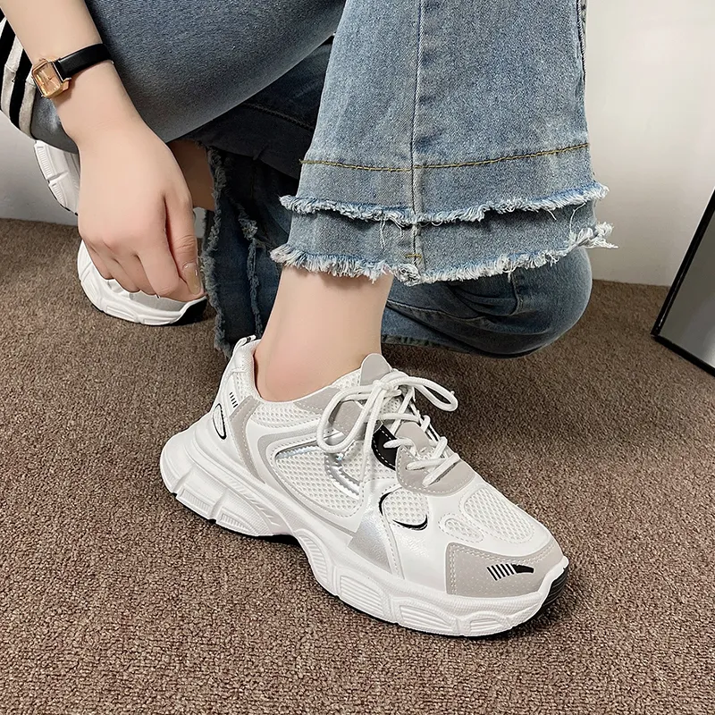 SUPEREDGE Slip Resistant And Abrasion Resistant Coverage Low Top Chunky Sneakers Women's White Black-4