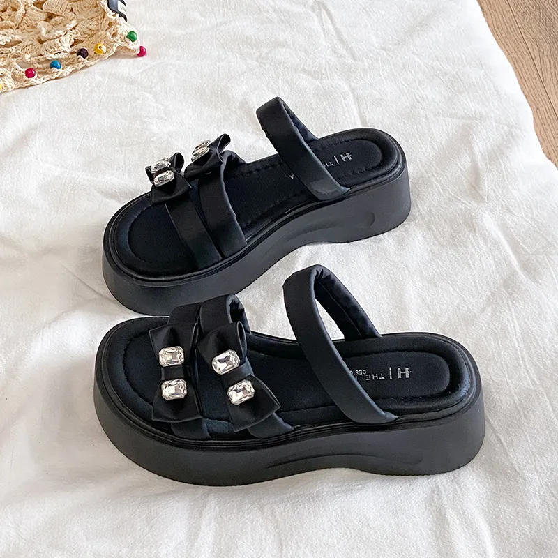 SUPEREDGE Quiet, Slip Resistant, Odor Resistant Slide Slippers Women's-1