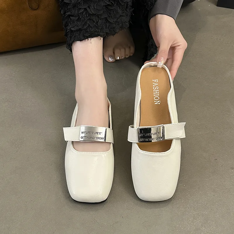 SUPEREDGE Quiet Abrasion Resistant Closed Toe Slippers Women's-1
