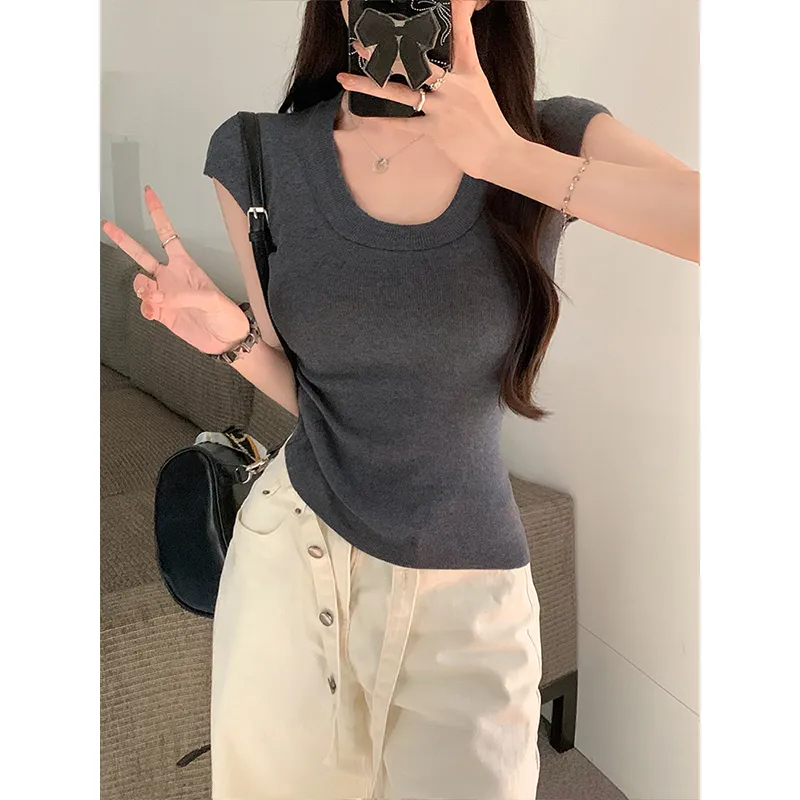 Dior Beauty Set in Sleeve T Shirt Women's-11