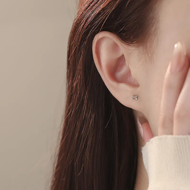 UABA 999 Fine Silver Stud Earrings Women's-3