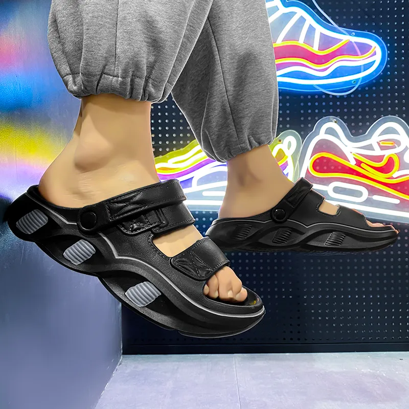 ROBINHOOD Beach Sandals Men's Box Included-9