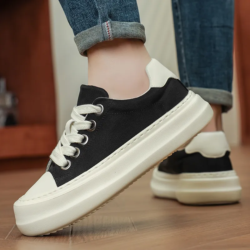 ROBINHOOD Wear resistant, Lightweight, Breathable, And Non slip. Low Top Skateboard Shoes Men's Box Included-3