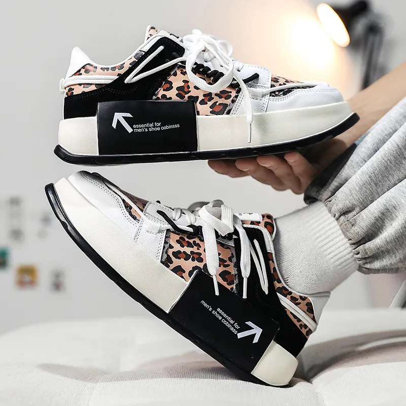 ROBINHOOD Wear resistant, Lightweight, Breathable, And Non slip. Low Top Casual Shoes Men's Box Included-4