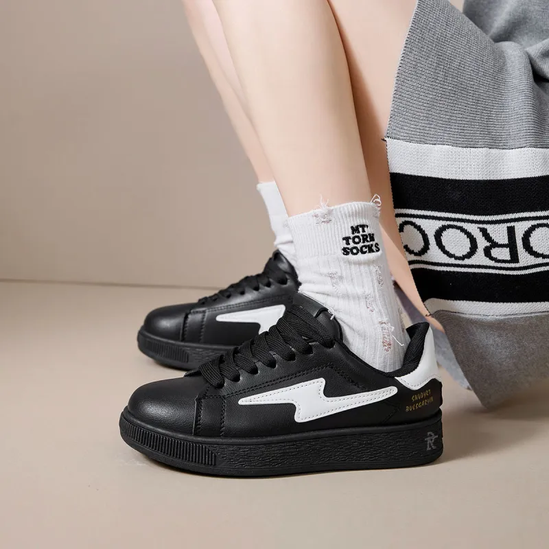 ROBINHOOD Wear resistant, Lightweight, Breathable, And Non slip. Low Top Skateboard Shoes Unisex Box-4