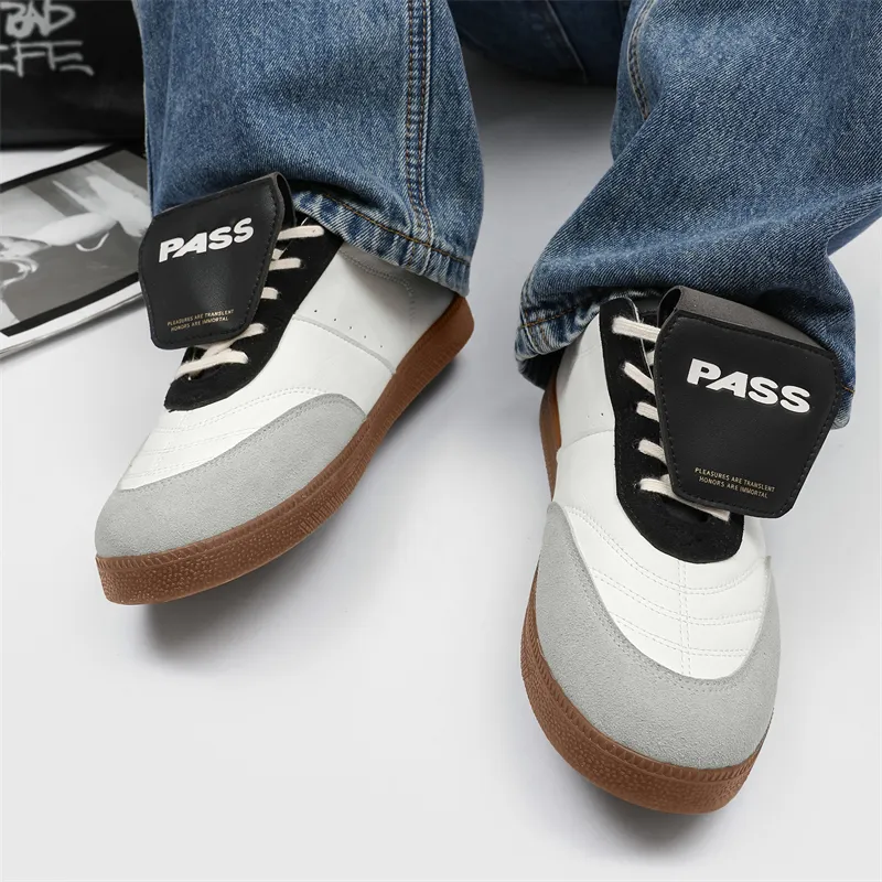 ROBINHOOD Anti Slip Wear Resistant Low Top Skateboard Shoes Unisex Box Included-8