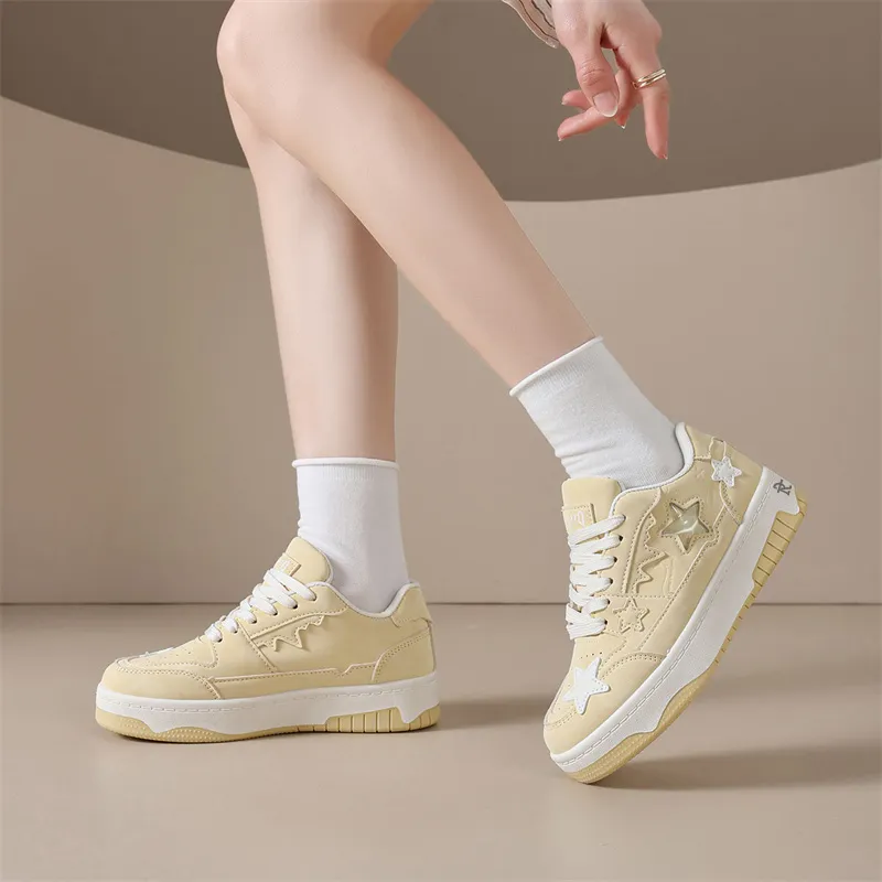 ROBINHOOD Wear resistant, Lightweight, Breathable, And Non slip. Low Top Skateboard Shoes Women's Box Included-4
