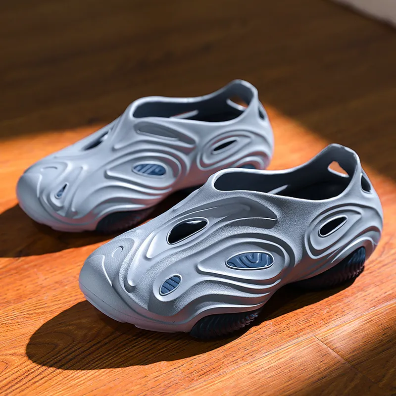 ROBINHOOD Clogs Men's Box Included-18