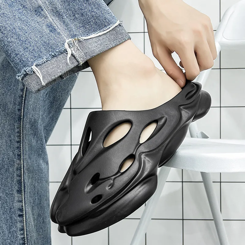 ROBINHOOD Clogs Unisex Box Included-8