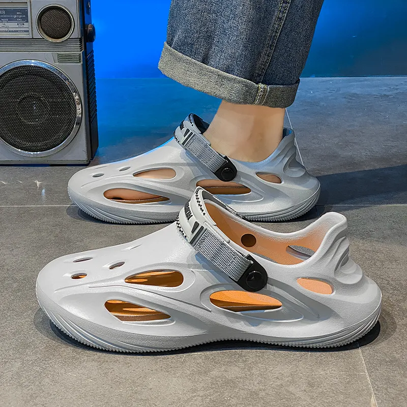 ROBINHOOD Clogs Men's Box Included-4