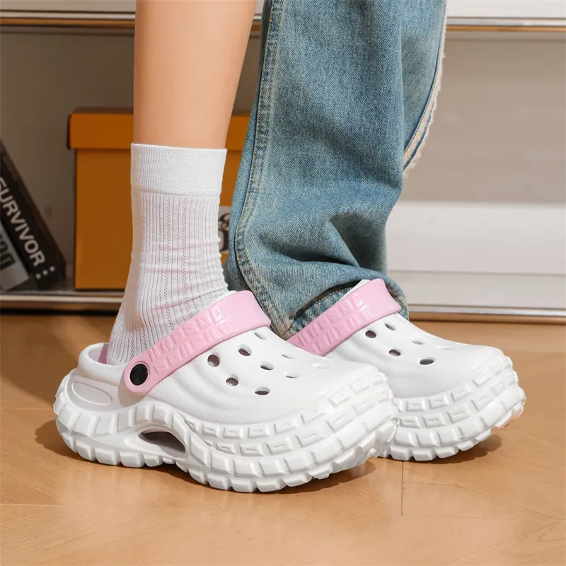 ROBINHOOD Clogs Unisex Box Included-14