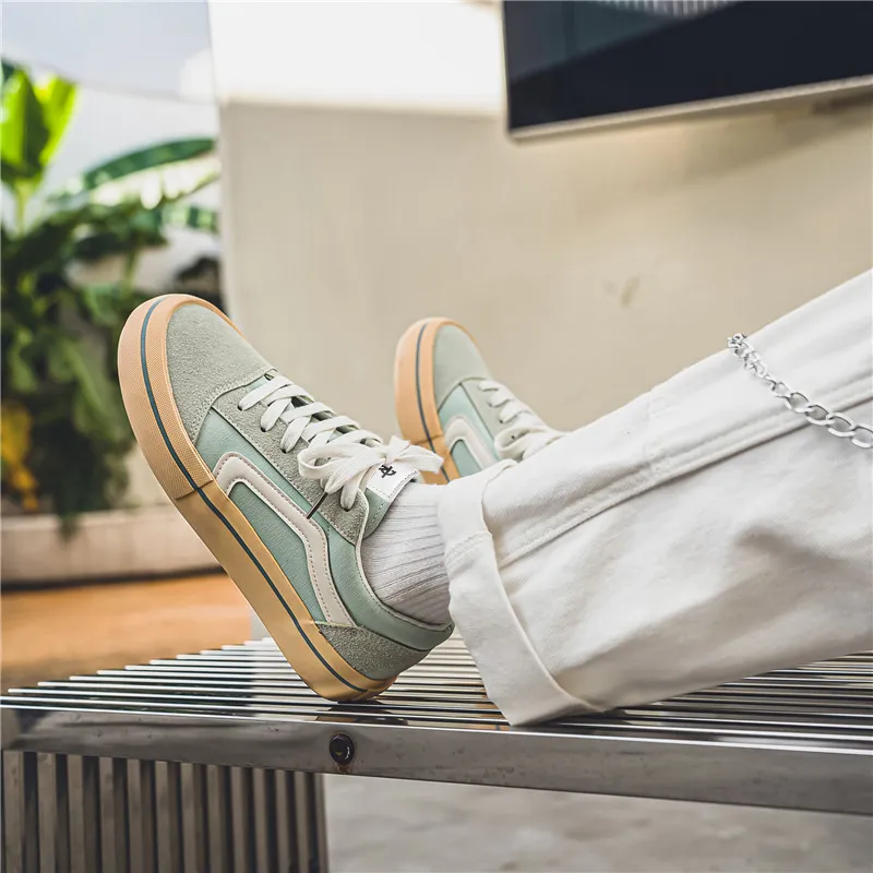 ROBINHOOD Wear resistant, Lightweight, Breathable, And Non slip. Low Top Canvas Shoes Men's Box Included-13