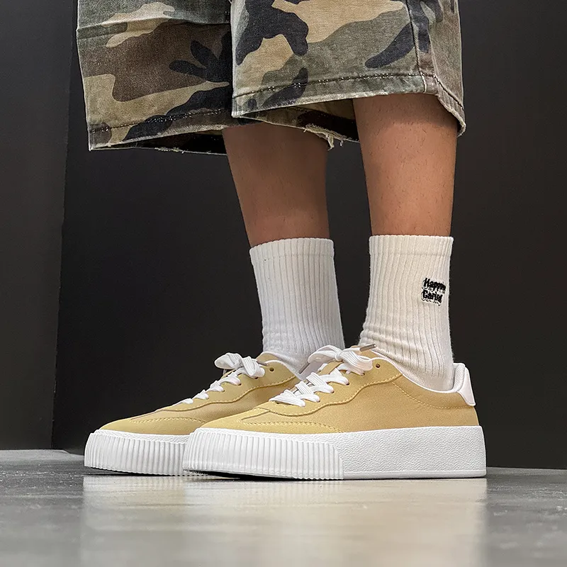 ROBINHOOD Wear resistant, Lightweight, Breathable, And Non slip. Low Top Skateboard Shoes Men's Box Included-9