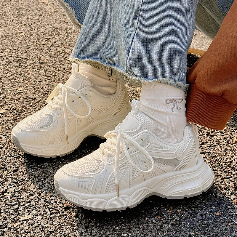 Shen Linsen Slip Resistant And Breathable Low Top Chunky Sneakers Women's Ecru-3