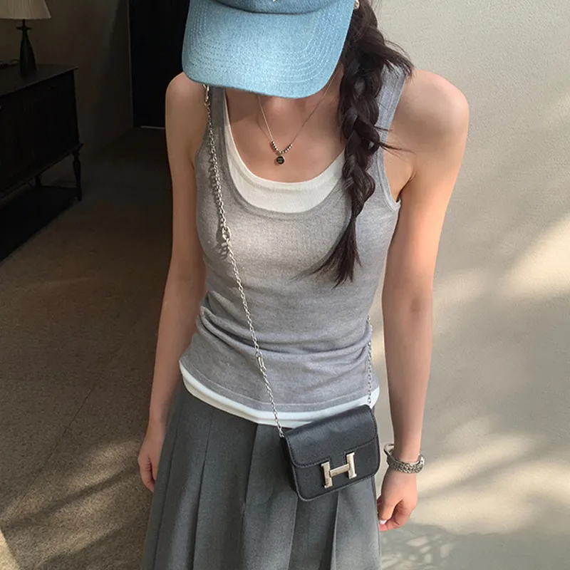 Puppytown Tank Tops Women's-4