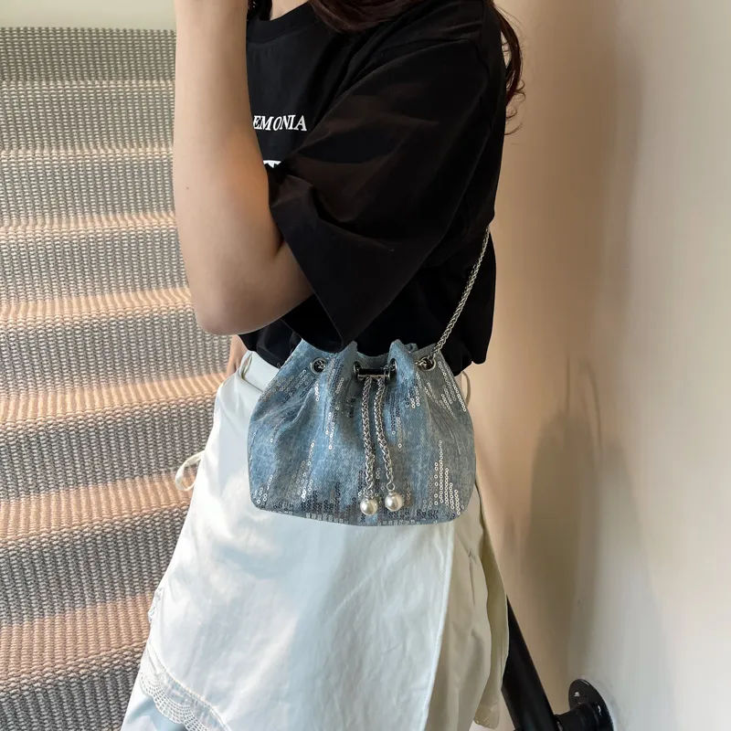 TOUTSEUL YOLO Denim Bucket Bag, Shoulder Bag Women's Black/Light Blue/Dark Blue-13
