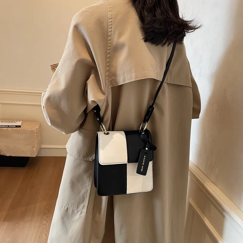 TOUTSEUL YOLO PU One Shoulder Handbag Women's White & Brown/White & Black/Coffee/Black-5